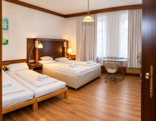 Hotel Hadrigan - 1