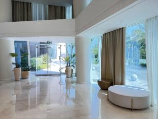 Grand Harbour 2BR Luxury Panoramic FHH3503O - 5