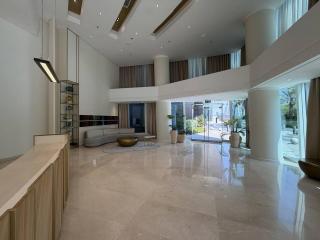 Grand Harbour 2BR Luxury Panoramic FHH3503O - 1