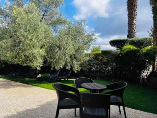 Valencia Grove Villa - 8