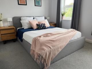 Hydeaway beautiful 3 bedroom house in a great location - 5