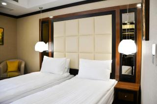 Hotel Cartoon Razgrad - Razgrad - 8