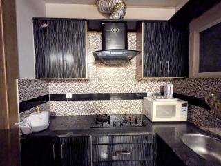 1 BHK Apt Bahria Phase 7 Paradigm Heights Near Eiffel Tower - 4