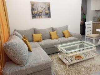 11th Floor One bedroom Apartment,heated pool and gym-Lavington - 2