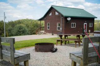 Secluded Cabin Villa with Hot Tub, Pond & Hiking - 6