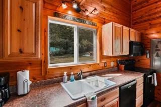 Secluded Cabin Villa with Hot Tub, Pond & Hiking - 4