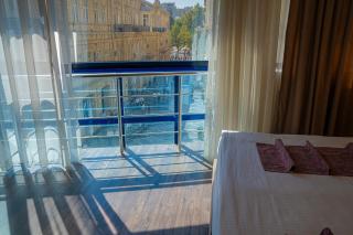 The Square Park Inn - 3