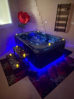 Le Cocon SPA Évasion Privée - jacuzzi - - 8
