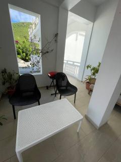 Beautiful beachfront one bed apartment on the first floor - 9