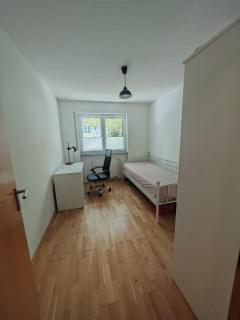 Oktoberfest 25 minutes by subway, quiet, 3 rooms - 5