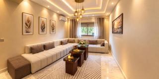 Stylish, Luxurious & Comfortable House 3 min to CFC 10 min to Beach - 1