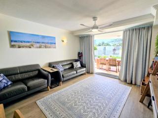 Oceanfront Ground Floor Apartment - Dwell 3 in Bargara - 1