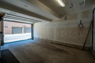 Modern 4BR Townhome Rooftop Terraces Downsview - 9