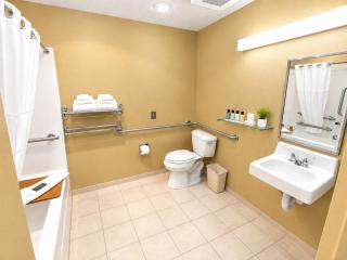 Microtel Inn & Suites by Wyndham Dover New Hampshire - 4