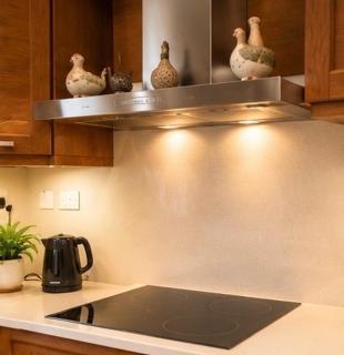 Stylish 2-Bedroom Apartment, Near Valletta - 3