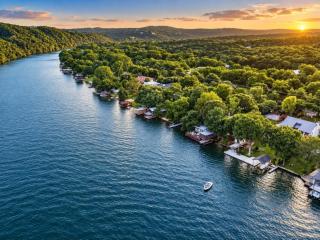 Lake Austin Bungalow - Private Dock - 7