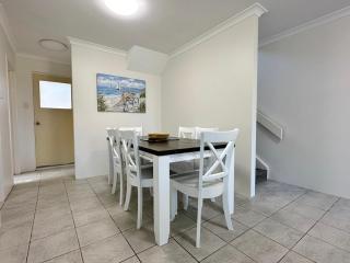 Pelican Shore Villa 10 - Kalbarri WA - 8