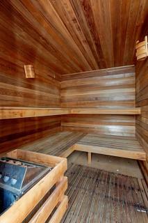 Luxury Hilltop Retreat Saltwater Pool, Spa & Sauna - 5