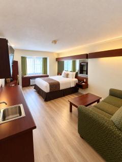 Microtel Inn & Suites by Wyndham Dover New Hampshire - 9