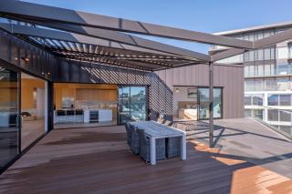 Luxury Penthouse in the City - 1