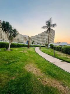 Porto Sokhna Pyramids Sea View Family - 9
