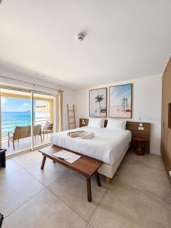 Suite 5 Mogador Residence, 2BR, brand-new, rare & luxury, beachfront - 9