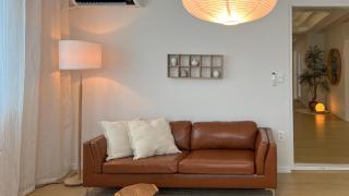 New JAJA Haenggung, SuwonㅣNext to Hwaseong Fortress ㅣ 165 sqm Large SpaceㅣCozy Korean VibeㅣComfortable & Well-keptㅣUp to 16 guestsㅣ2 Free Parkingㅣ2 Bathrooms ㅣ Loved by many guests - 7