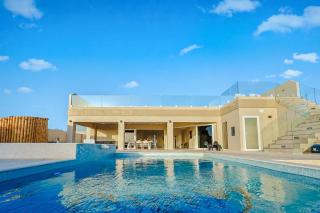 LUX 4BR Modern Villa Pool Oasis Villa Romelli - 5