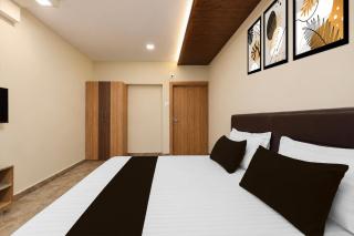 Hotel O M8 Guest house - 1