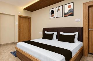Hotel O M8 Guest house - 9