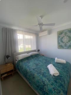 Pelican Shore Oceanfront Villa 6 - 8