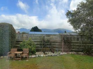 Character Home - Mountain Views & Private Backyard - 8