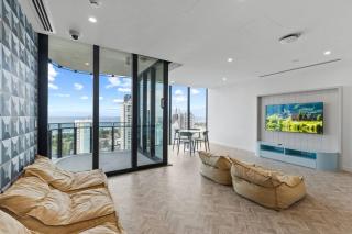 Luxury 2BR Broadbeach Island Escape - 1