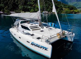 Private cabin on a catamaran with half board in Moorea - 0