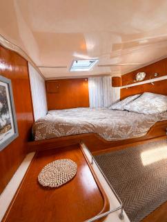 Private cabin on a catamaran with half board in Moorea - 8