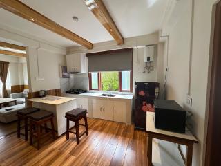 Makhim Residence Serviced Apartment with kitchen - 8