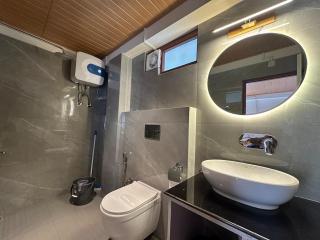 Makhim Residence Serviced Apartment with kitchen - 1