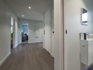 Beachside Bliss - Two Bedroom Apartment - 3
