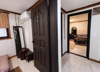 On Stay Store No 1 - 7
