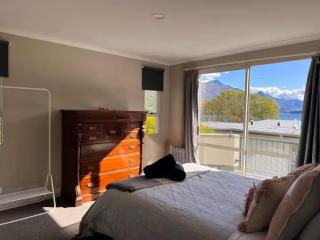 Lake View 2 BR Close to Queenstown & Ski Field - 2