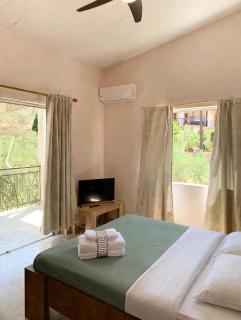 Apartment near the Beach Paradise Mikra Mantinia - 1