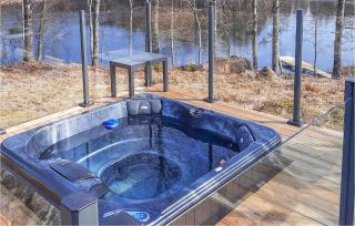 Stunning Home In Älvsered With Wifi - 9