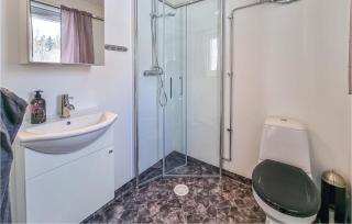 Stunning Home In Älvsered With Wifi - 5
