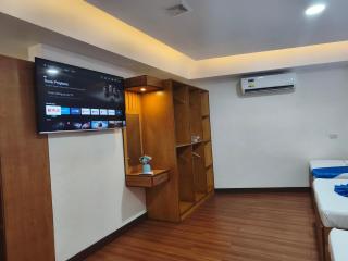FountainBlue Hotel and Banquet Hall - 3