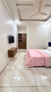 Hotel Valmira Grove - 3