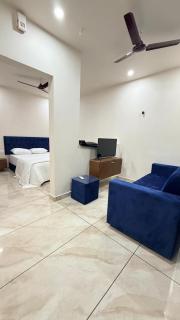 Hotel Valmira Grove - 8