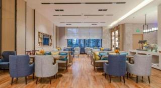Echarm Hotel Yiyang Wanda Plaza - 9