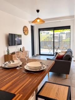 MARIN BAY - Appartements Modernes de 2 à 12 personnes - Marina & Plages - 4