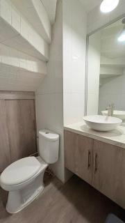 Homestay in Bendungan Hilir - 2