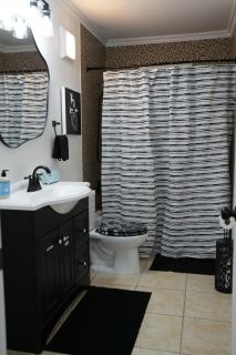 Luxury Retreat, Massage Chair, Relax & Reset - 9